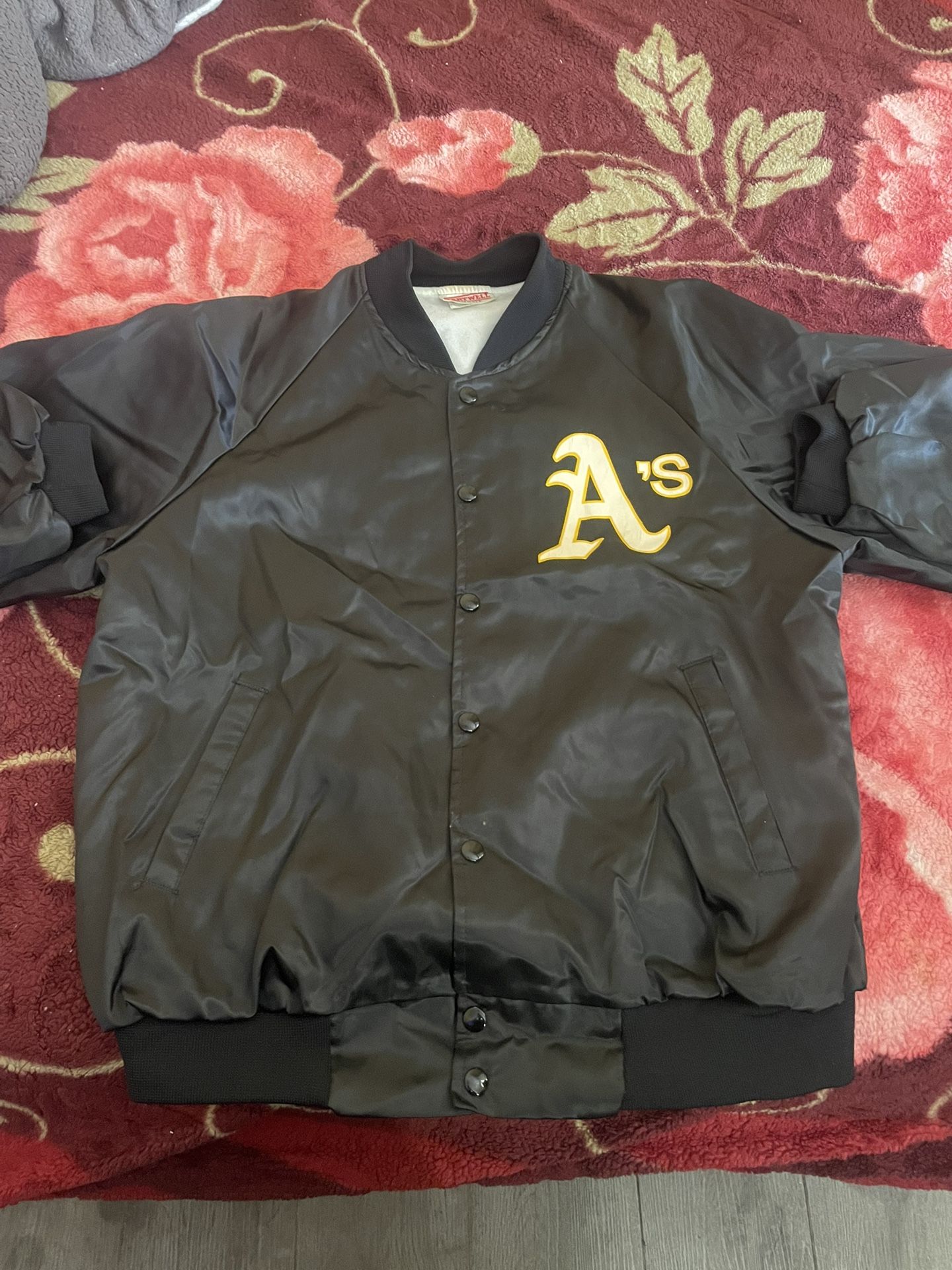 Vintage Clothing And Jersey’s