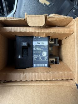 Eaton 200 Amp Breaker