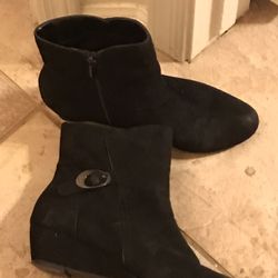 Impo Black Ankle Boots Size 10 Excellent Condition 