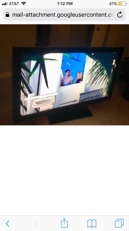 55” Samsung Flat screen with remote