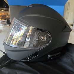 Sena Outrush R Solid Helmet Large Matte Black
Bluetooth Speaker Music Calls