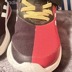 Kids Mickey Mouse  Adidas Shoes Size 7