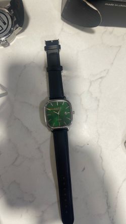 Men’s Watch works asking $25!!!