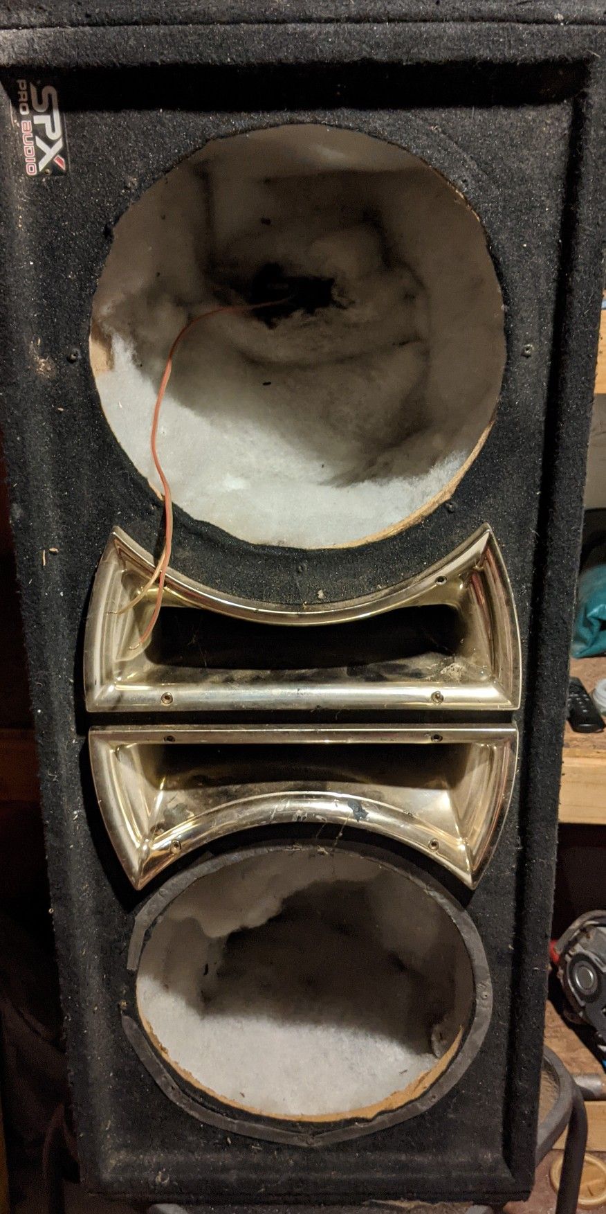 SPX Pro Audio 12-in Subwoofer Box