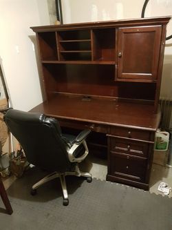 Professional Office Work Space Desk, Rylander Hutch & Desk