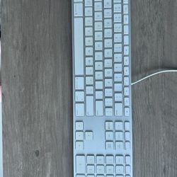 Apple Aluminum USB Wired Keyboard A1243 with Numeric Keypad – Great Condition