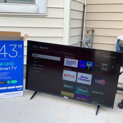Tcl Roku Smart Tv 43” Wery Good 150$