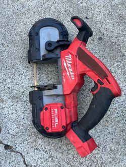 Milwaukee 18 volt cordless bandsaw