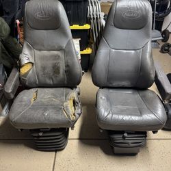 Peterbilt Seats