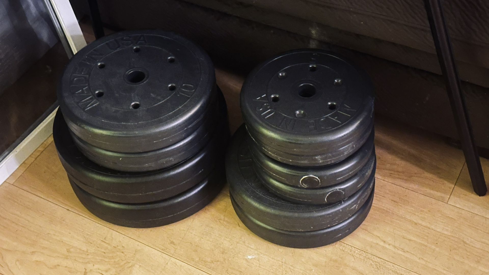 Weight Set w/Bar (not pictured)