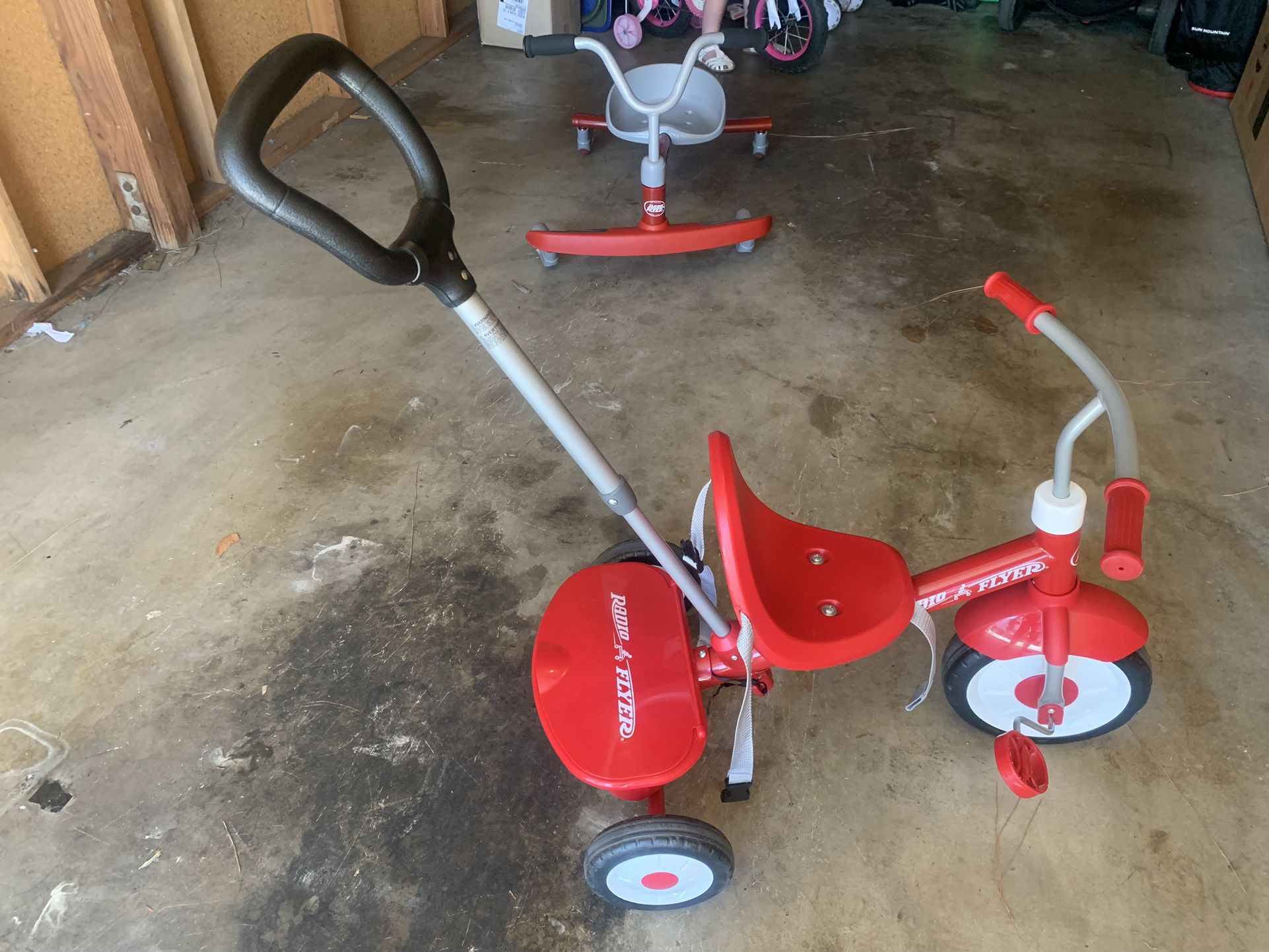 Radio flyer Stroll-in-trike 