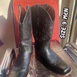 Men’s Texas Country boots -Size 9 