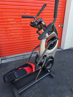 Bowflex M5 Max Trainer Elliptical