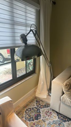 Adjustable Arc Floor Lamp Chrome