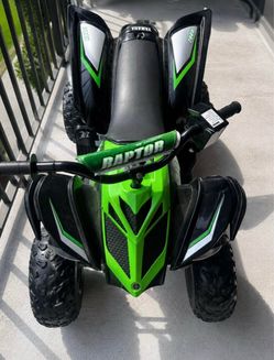 🏁 Kids Yamaha Raptor-Style Ride-On ATV 12V – Green/Black – Great Condition