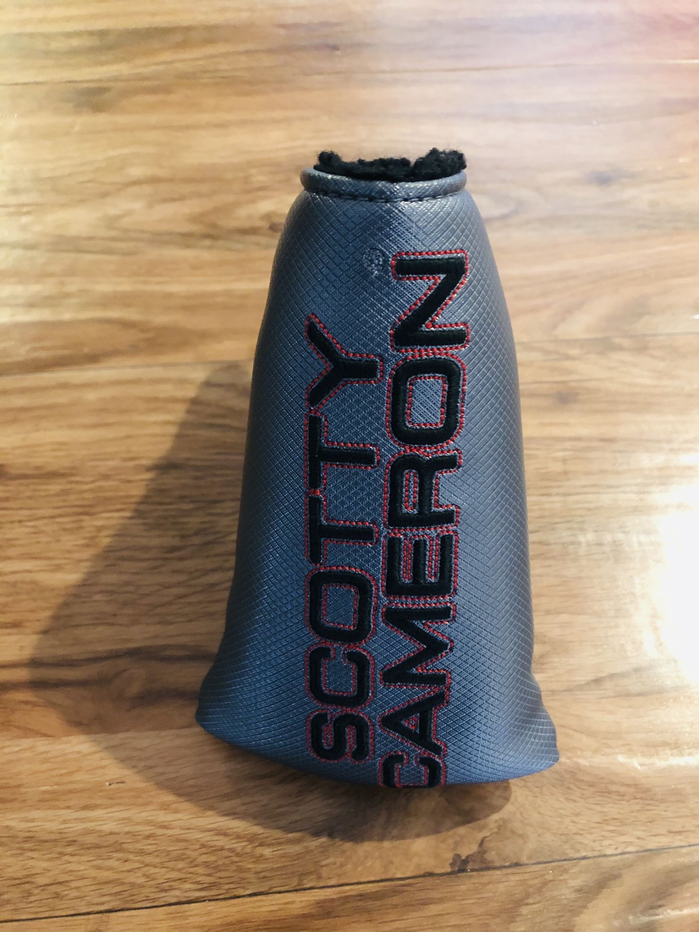 Scotty Cameron Select MID MALLET Wide Putter Headcover Grey