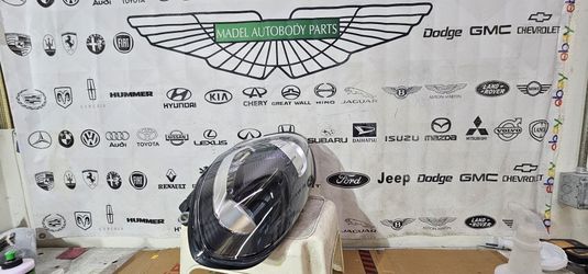 2015-2017 ALFA ROMEO SPIDER 4C HALOGEN W/LED DRL HEADLIGHT OEM- RIGHT PASSENGER SIDE 