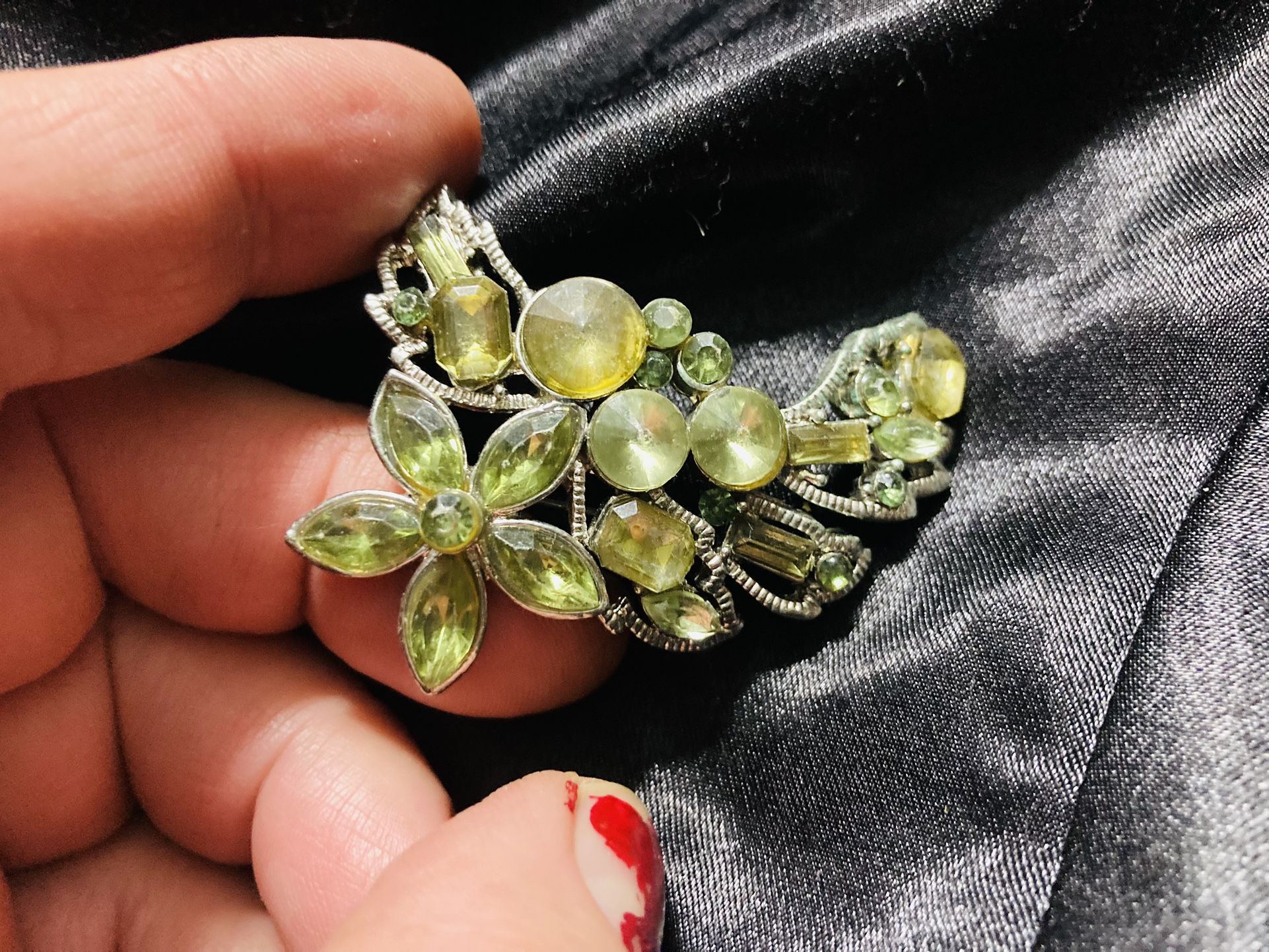 Green 1960s Brooch Vintage