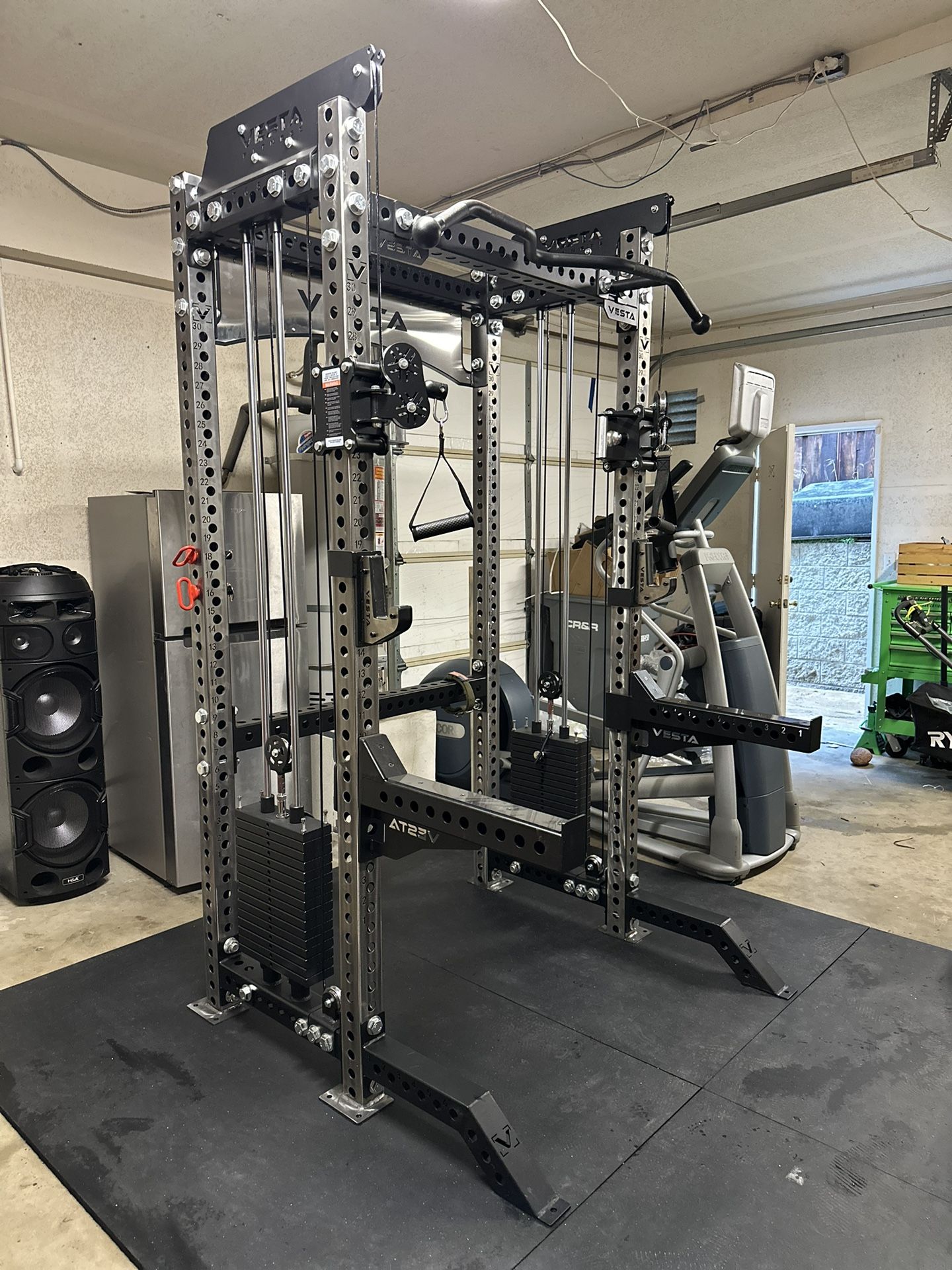 Vesta Fitness PRO SERIES Ultimate Half Rack Functional Trainer