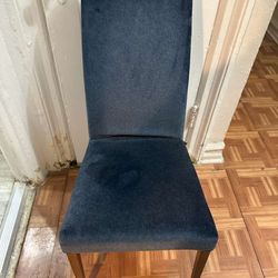 Callagaris Dining Chair
