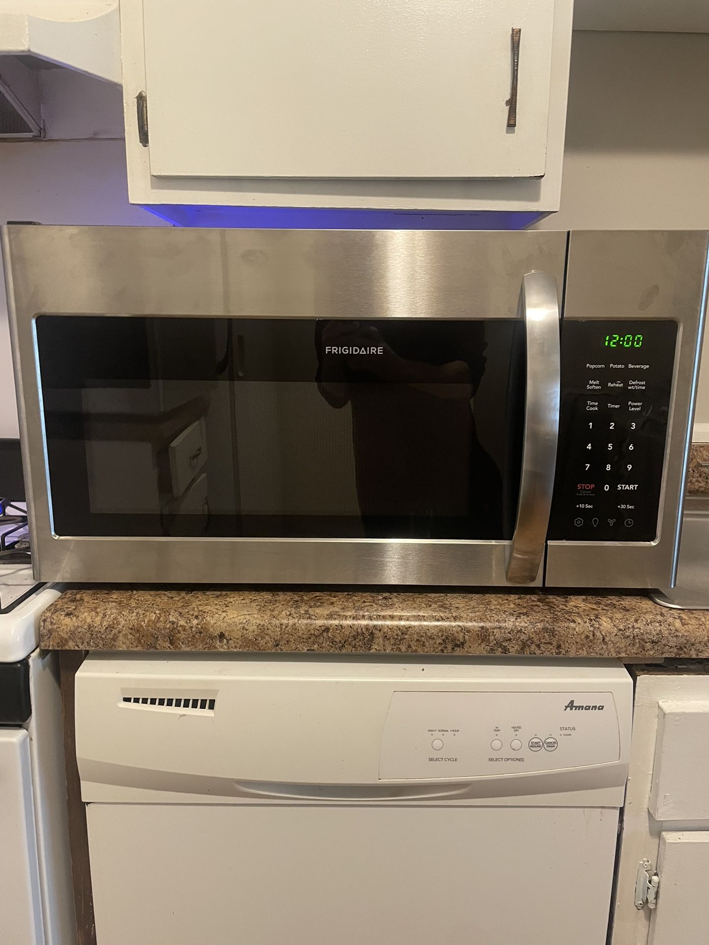 Frigidaire Microwave