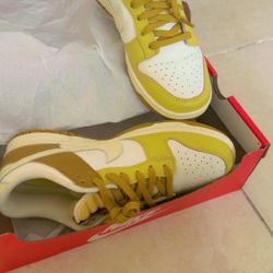 Nike Dunks
