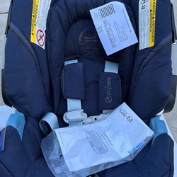 Cybex Aton 2 SensorSafe Lightweight Infant Car Seat