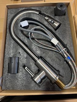 Kitchen faucet brushed nickel