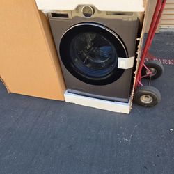 LG All In One Washer Dryer Combo 