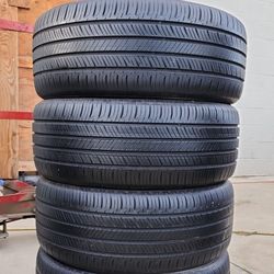 225/50/17 Hankook Kinergy GT 200$