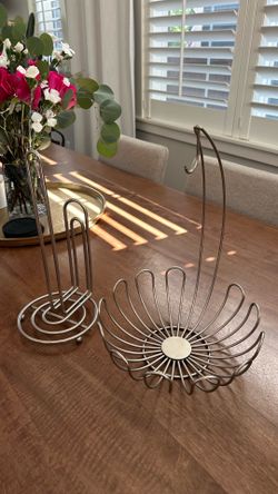 Metal Fruit Basket & Paper Towel Holder Set – Silver
