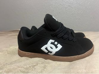 DC Striker 2XL – Black/White/Gum