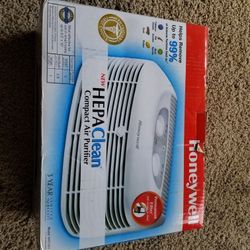 Honeywell HEPA Clean Air Purifier