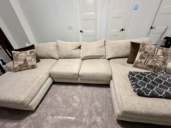 3 piece sectional, beige