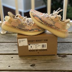 BRAND NEW ADIDAS YEEZY 350 V2 “MX OAT” FOR SALE!!! GS SIZE 4 $260
