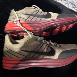 Size 13 Men’s Nike Shoes 