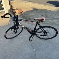 Schwinn 700C Phocus 1400 Road Bike