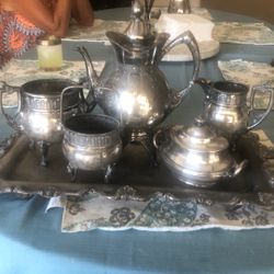 ANTIQUE TEAPOT SET: 6 Pieces