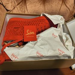 Brand New! Christian Loubotin Red bottoms