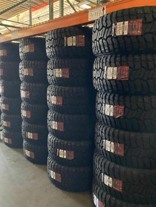 Brand new set of tires 35 1350 24