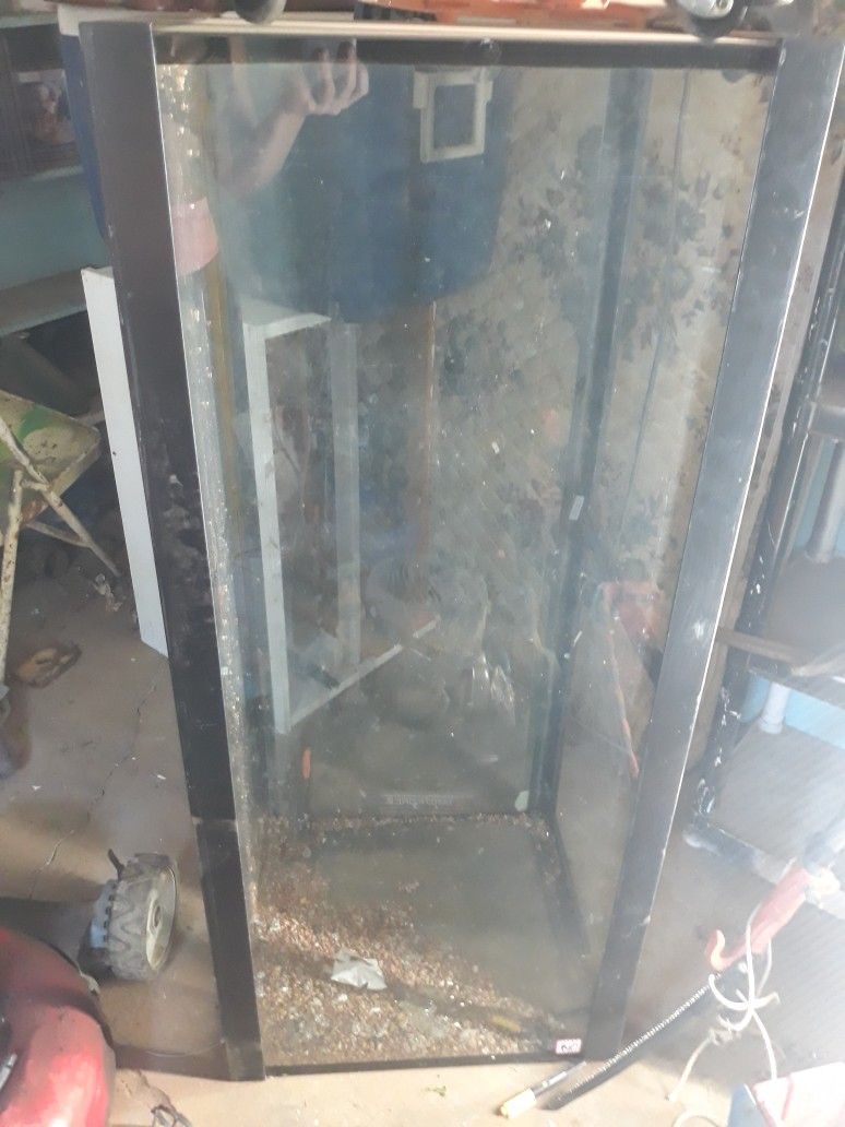 AQUARIUM TANK 4FT BY 3 FT