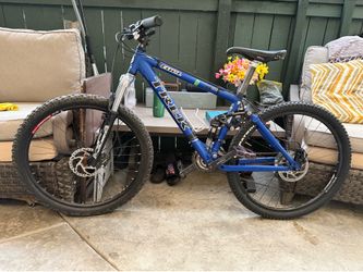 TREK mountain bike