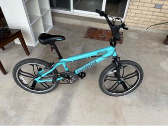 Kids mongoose bike with pegs