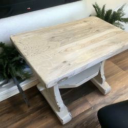 End Table / Night Stand 