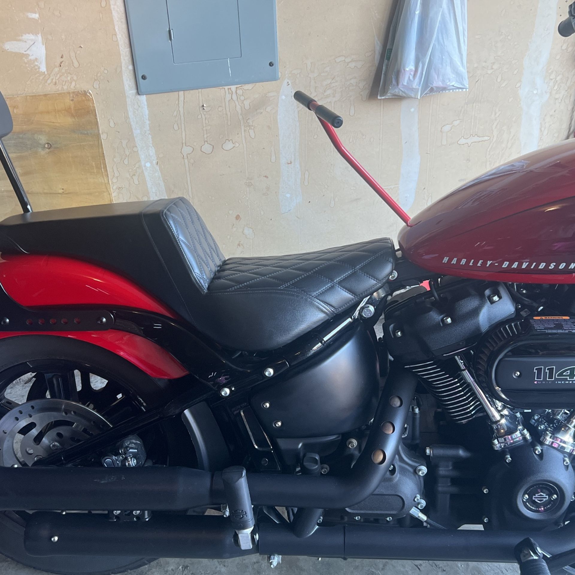 Bevel 2 Up Seat For 2018 And Up Harley Davidson Street Bob Also Fits Other Softtail