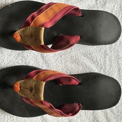 Hokie Colors Flip Flops, Size 6 1/2-7