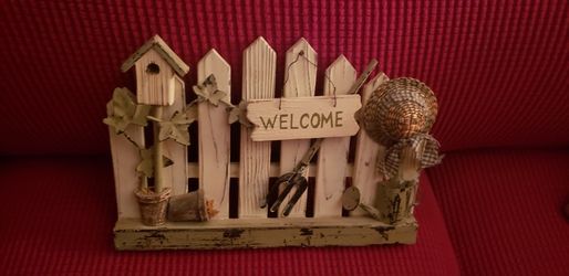 Wall Hanging Keys Holder Garden Style