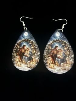 Nativity Scene Teardrop Dangle Earrings