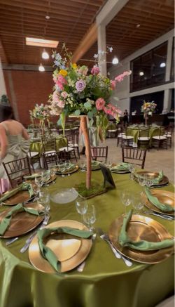Table topper (27 total)