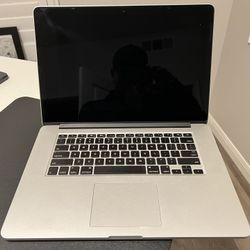 Apple MacBook Pro 15 Inch 2.5GHz i7 16Gb 